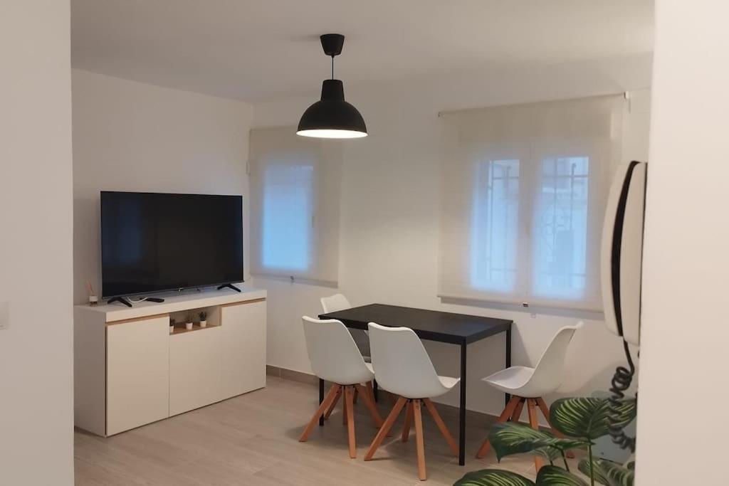 Apartamento Moderno A 1Km De Granada Exterior photo